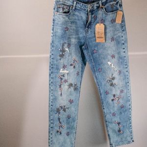 Lucky Brand embroidered jeans